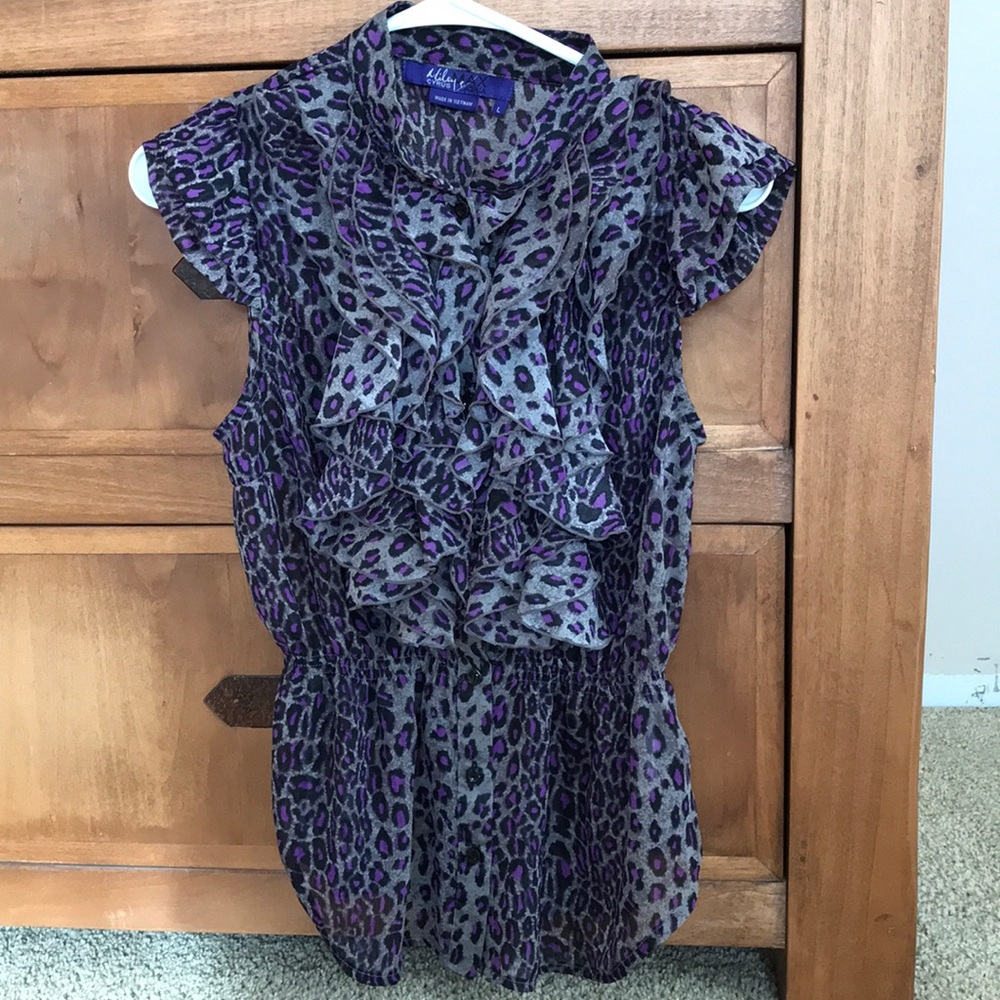Purple & grey sleeveless leopard blouse